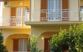 Rantos Apartments